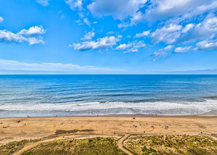 Hébergement de vacances Updated Beachfront High Speed Internet Balcony Pools & Ac Ocean City