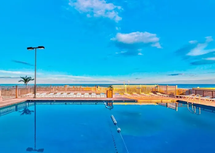 Holiday home Updated Beachfront High Speed Internet Balcony Pools & Ac Ocean City