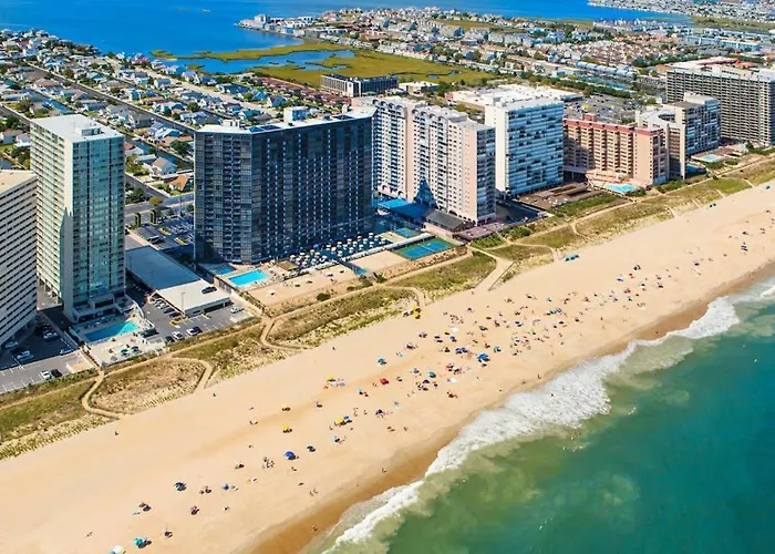 Updated Beachfront High Speed Internet Balcony Pools & Ac
